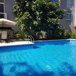 Riviera Towers , Playa del Carmen México