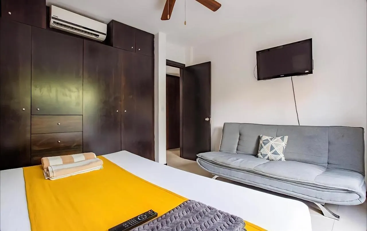 Tendenza Apartment Playa del Carmen 0*,
